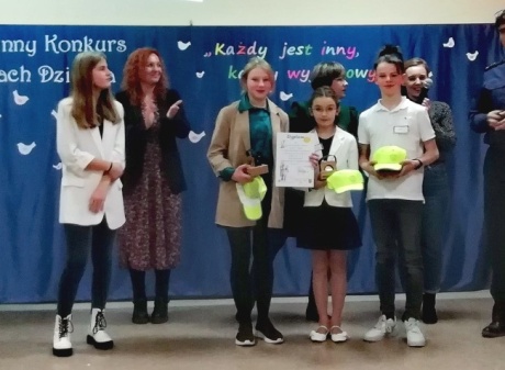 Powiększ obraz: Gminny Konkurs o Prawach Dziecka w Wojanowie